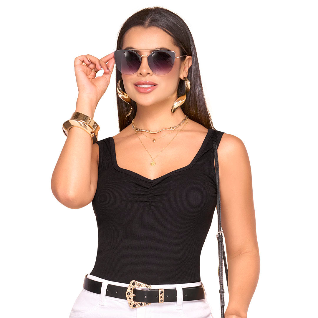 Blusa en rib - negro