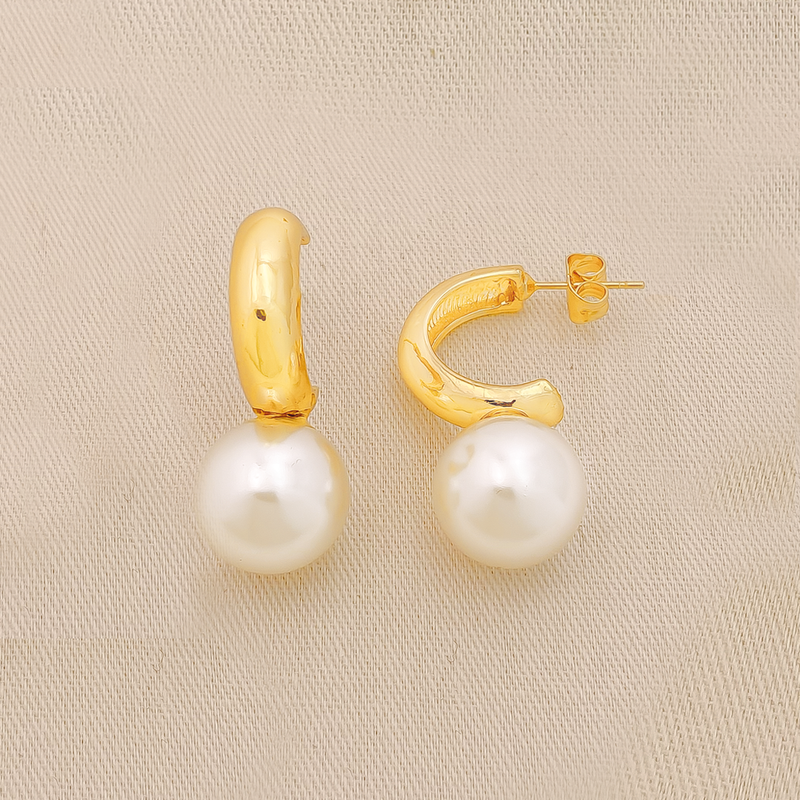 Aretes Cover Gold, Dorado
