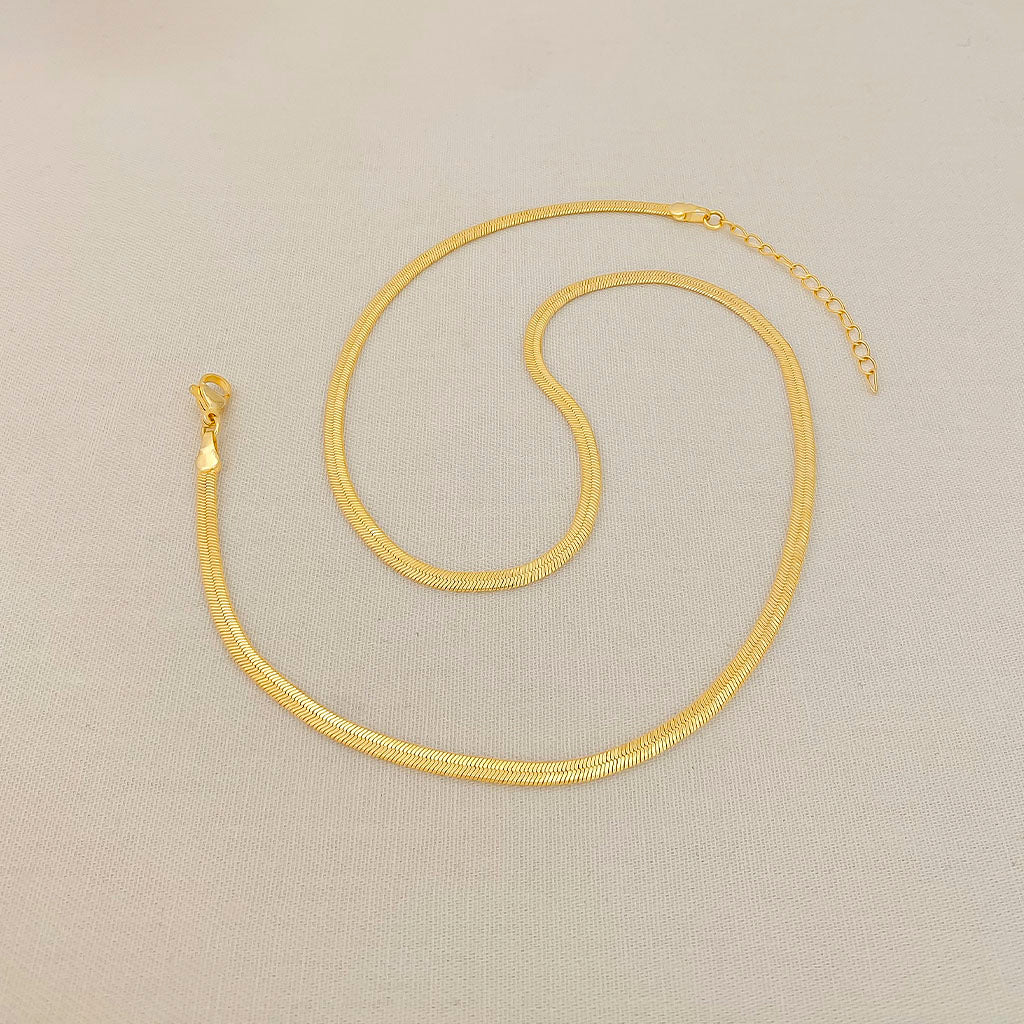 CADENA EN ACERO DORADO