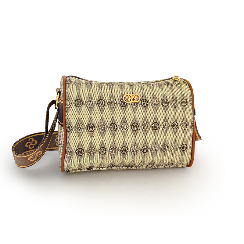 Bolso En Material Tipo Cuero