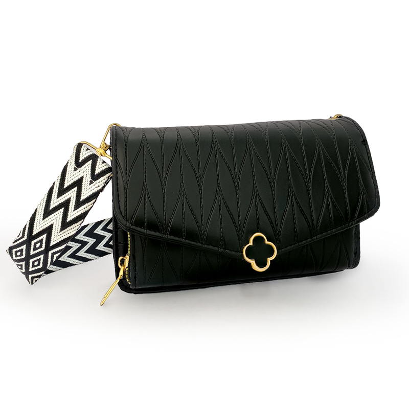 Bolso En Material Tipo Cuero