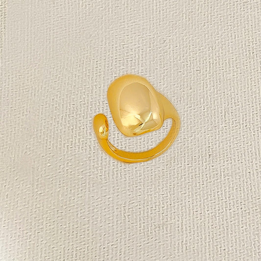 Anillo ajustable en cover gold