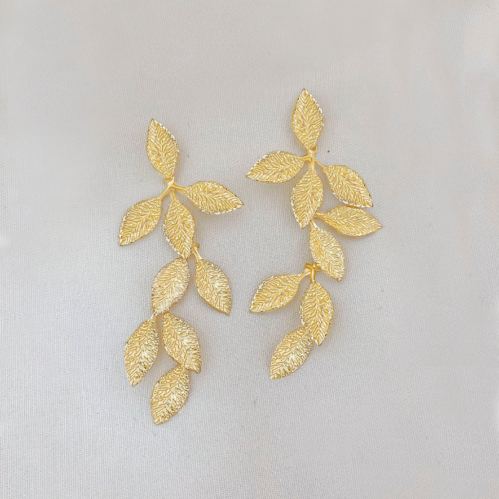 ARETES COVER GOLD