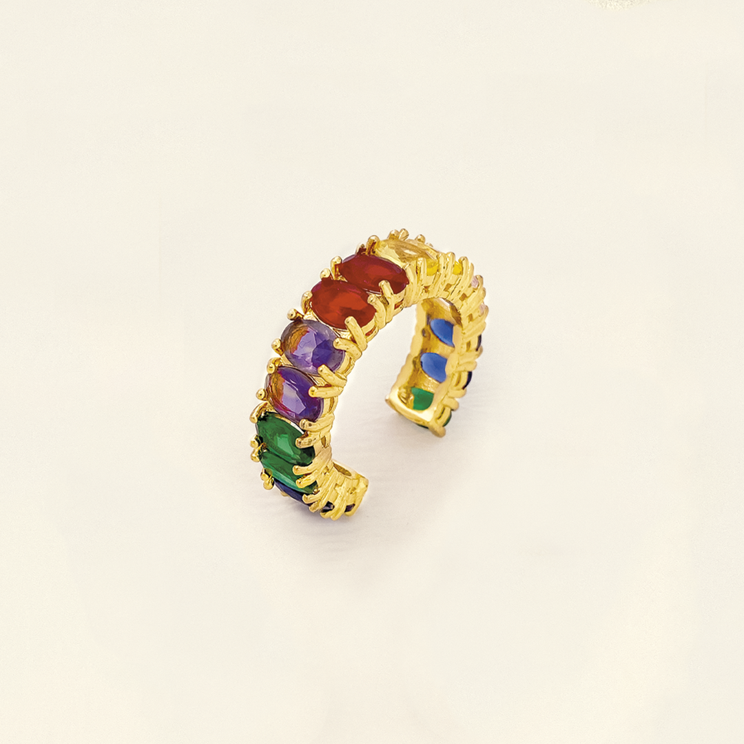 Anillo Con Cristales Ajustable En Cover Gold