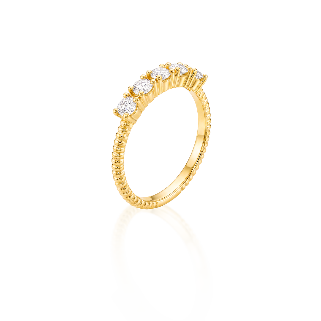 Anillo en Cover Gold