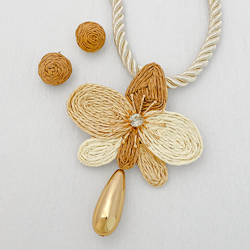 Juego de Accesorios Dorados
