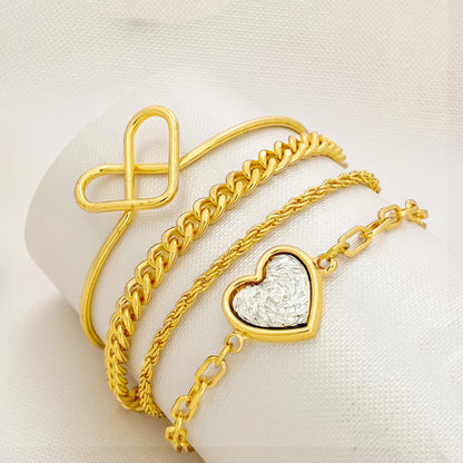 Set x4 Pulseras en Baño Dorado