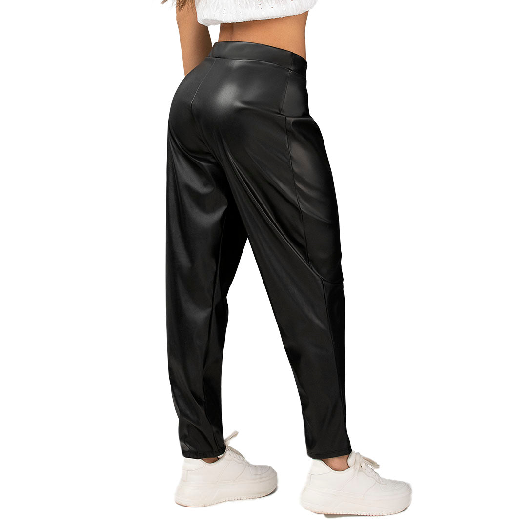 PANTALON EN CUERINA, SILUETA SEMIAJUSTADA